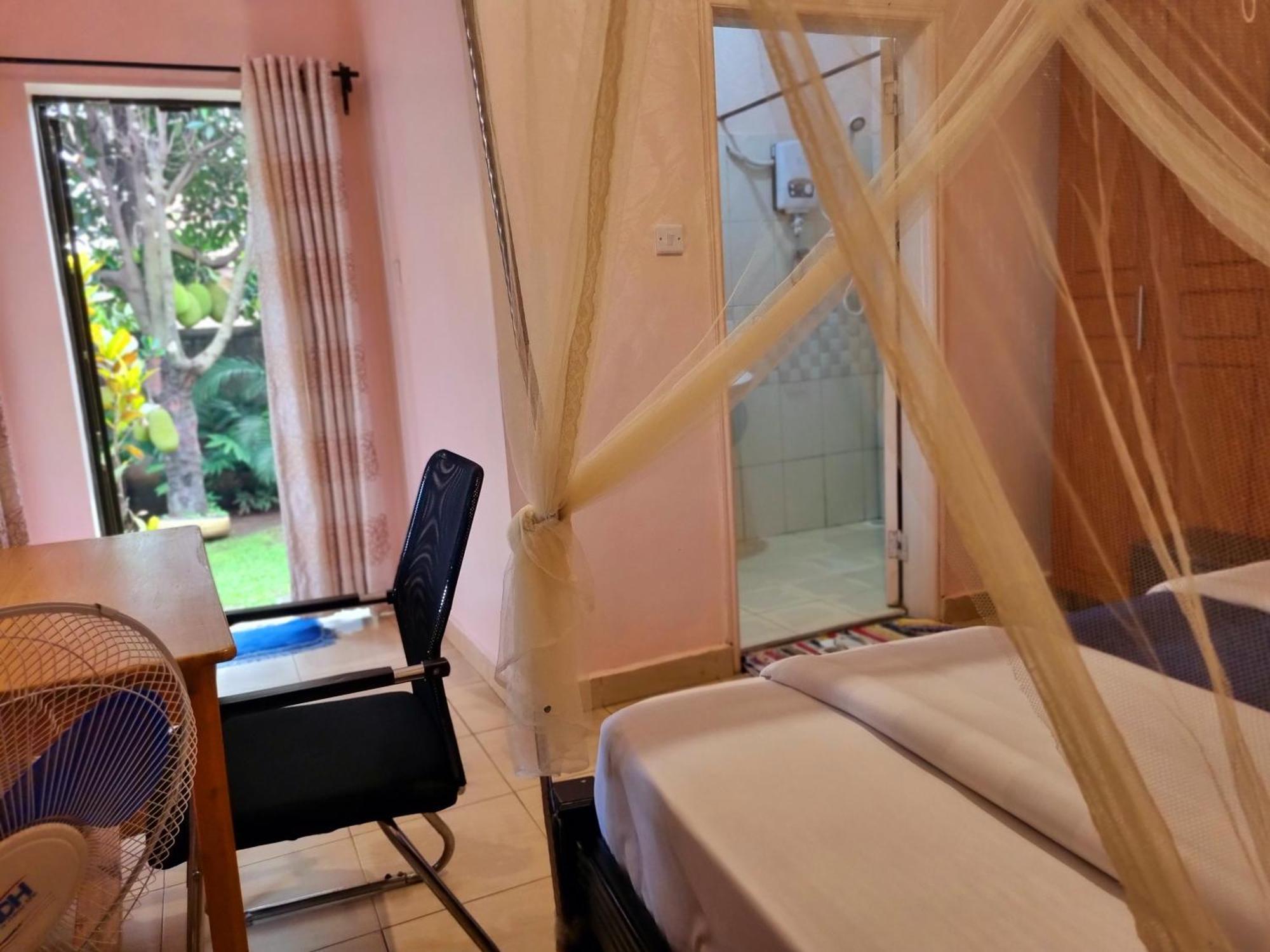 קמפאלה Tgs Homestay חדר תמונה